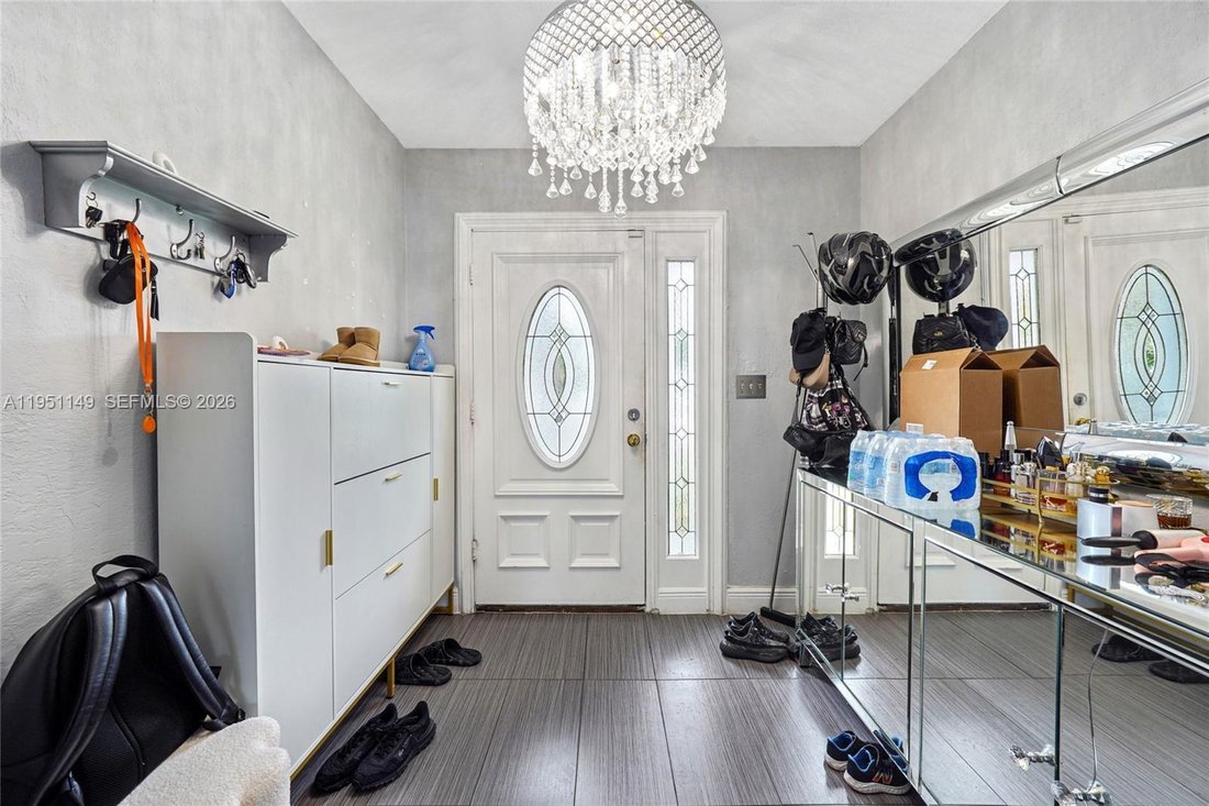 House in Hollywood, Florida, United States 2 - 16992722