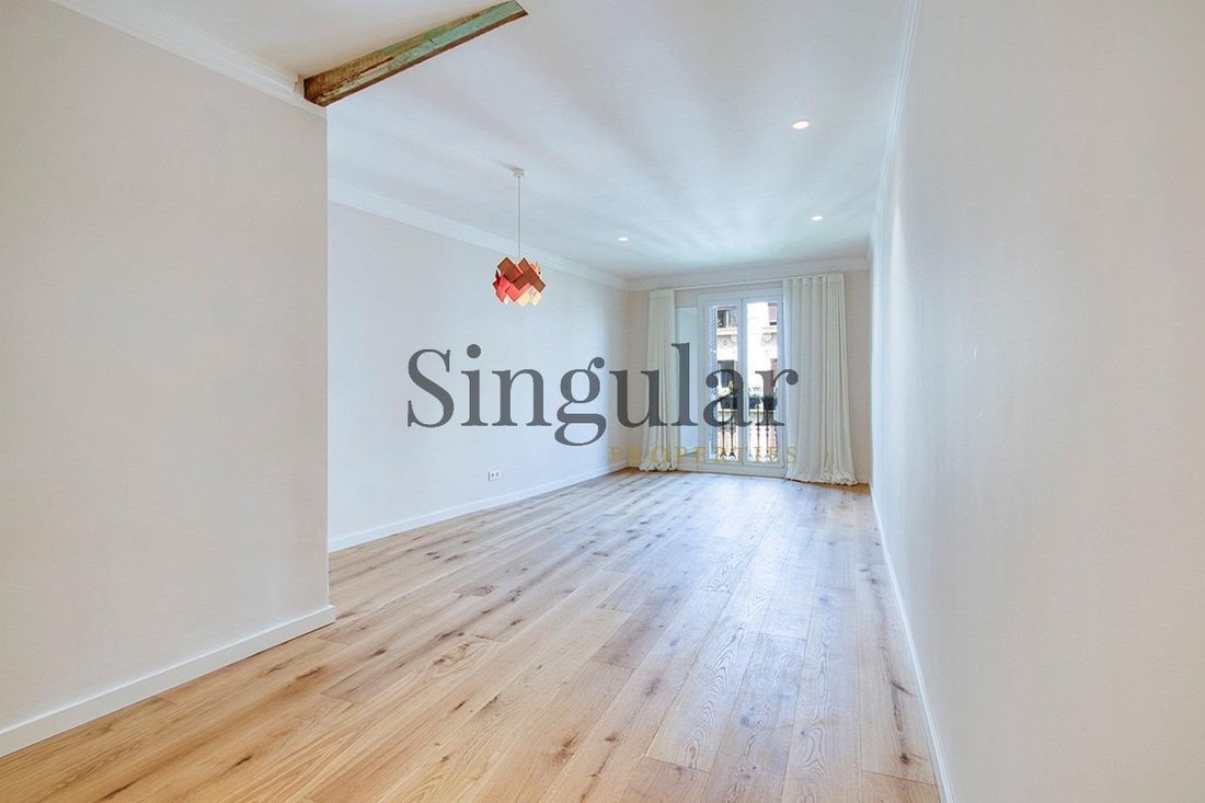 Appartamento a Eixample, Barcellona, Spagna 1 - 16993166
