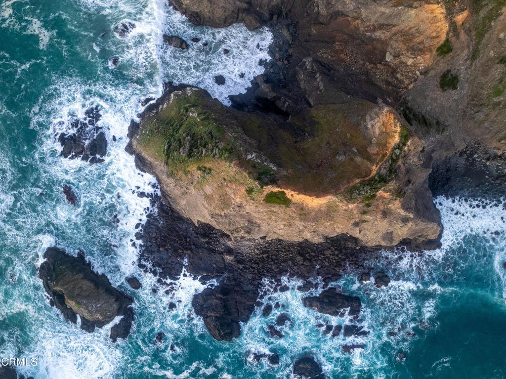 House in Albion, California, United States 3 - 16993217