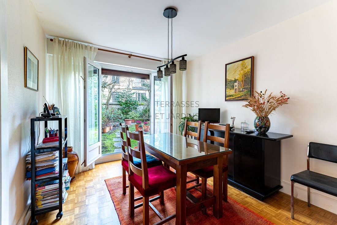 Apartment in Nogent-sur-Marne, Ile-de-France, France 4 - 16993077