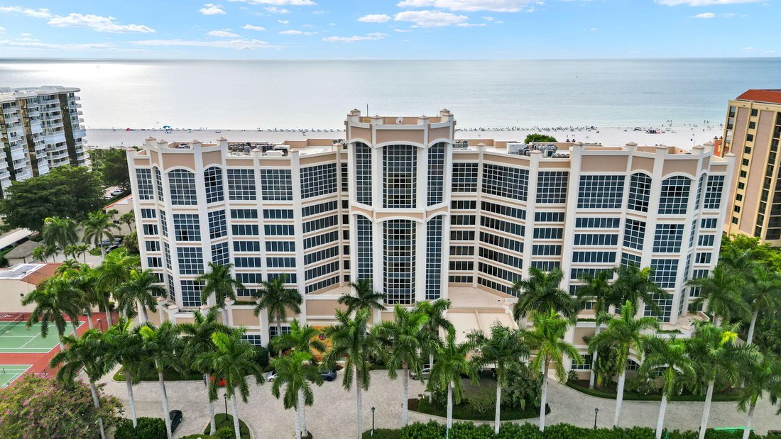 Condo in Marco Island, Florida, United States 1 - 17000765