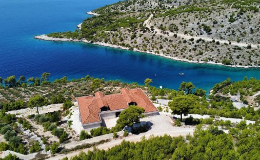 Villa in Dol, Gespanschaft Split-Dalmatien, Kroatien 1