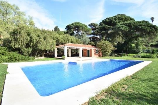 Apartment in Estoril, Cascais e Estoril, Lisbon 2 - 16989729