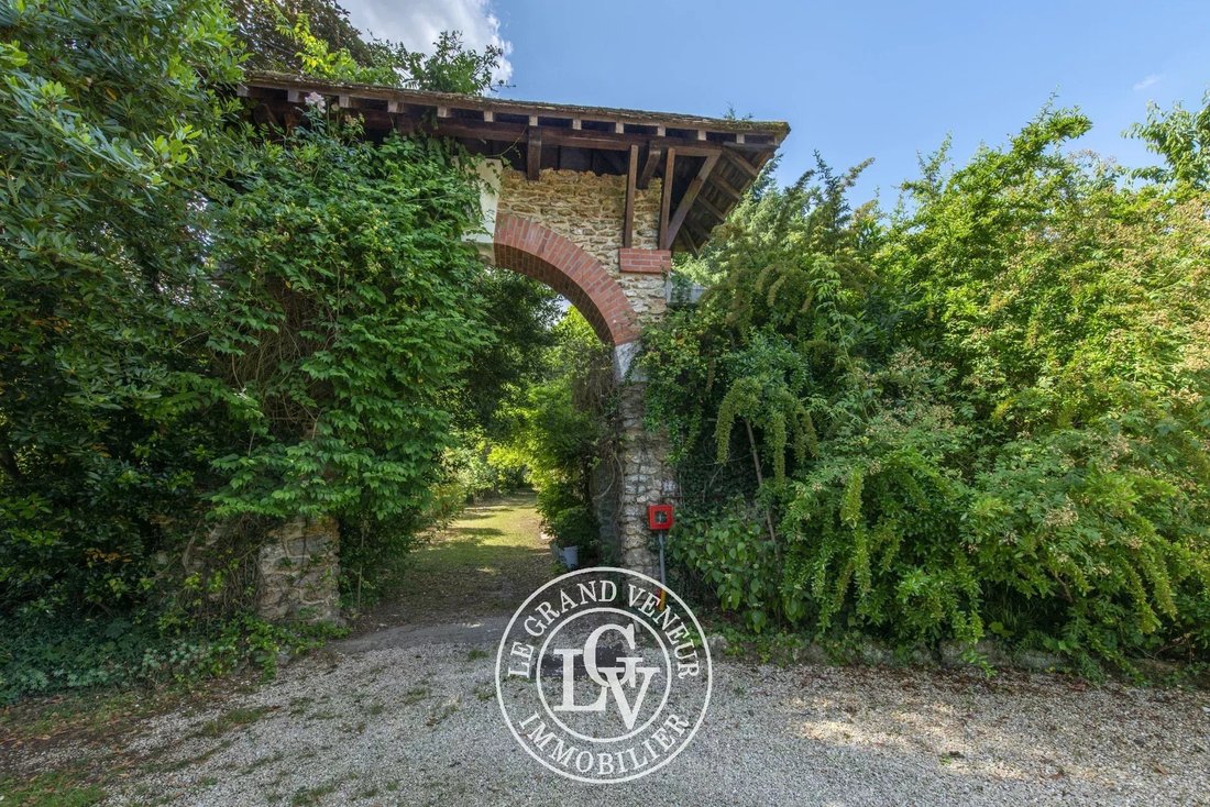 House in Arrondissement of Fontainebleau, Ile-de-France, France 5 - 16049619