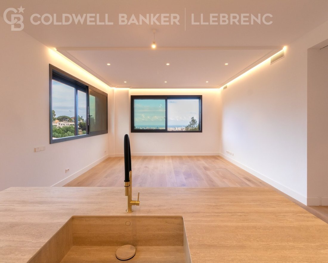 Apartment in Sarrià-Sant Gervasi, Barcelona, Spain 3 - 16993474