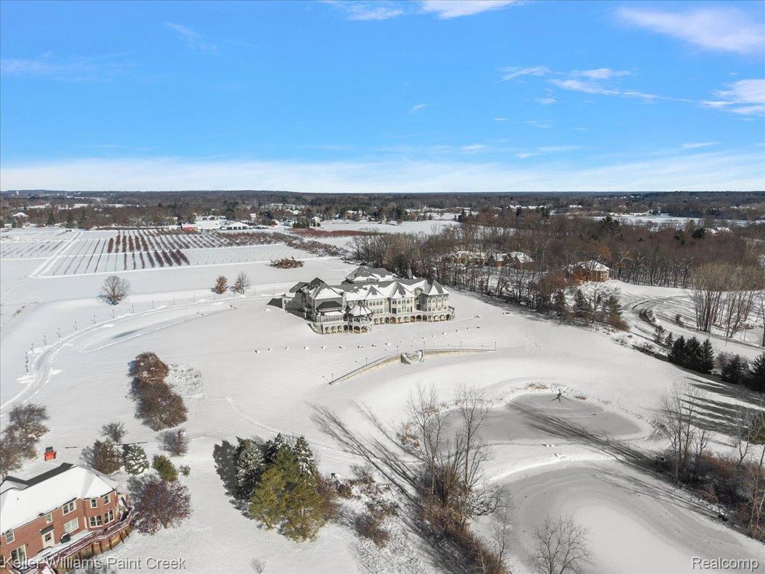 House in Washington, Michigan, United States 2 - 16993915