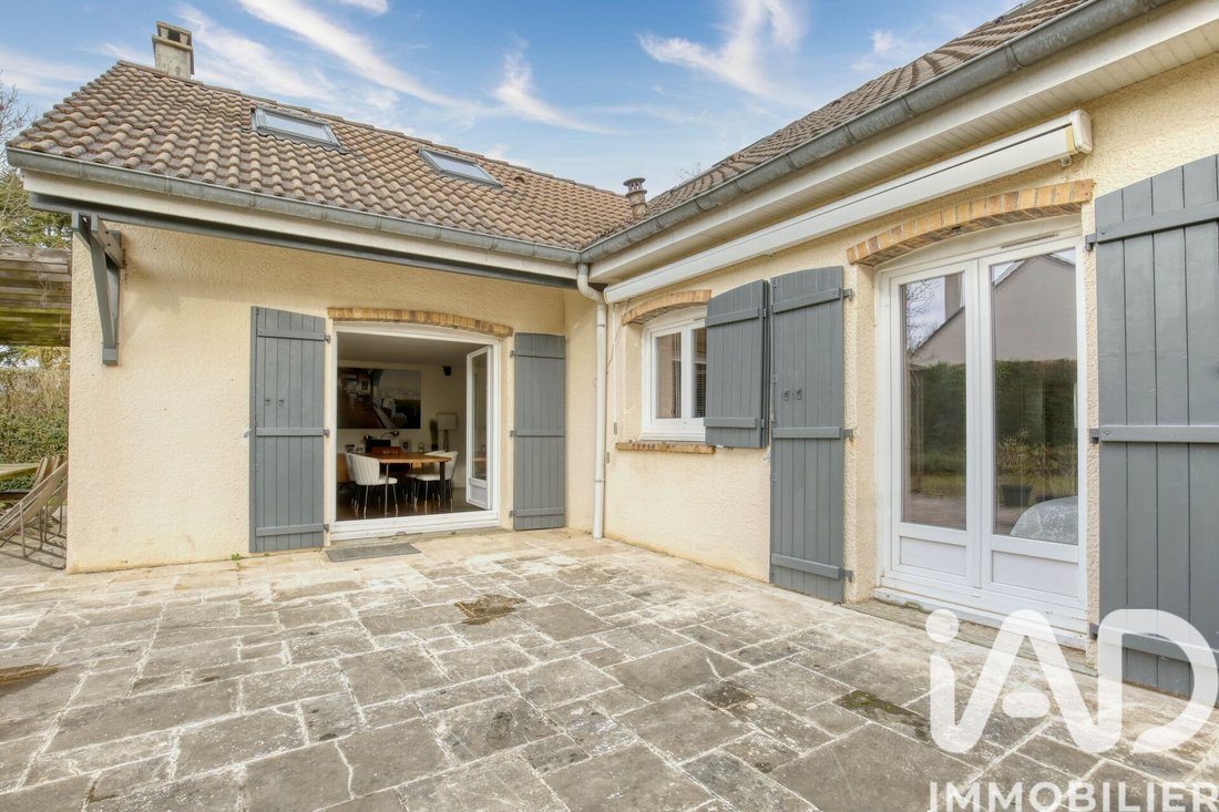 House in Orgeval, Ile-de-France, France 3 - 17000563