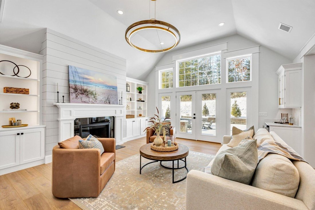 House in Mashpee, Massachusetts, United States 2 - 16992697