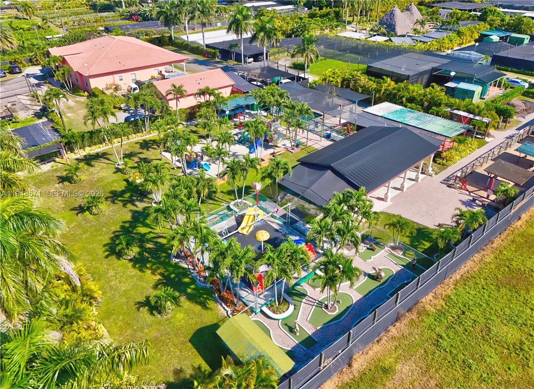 Land in Miami, Florida, United States 3 - 16993917