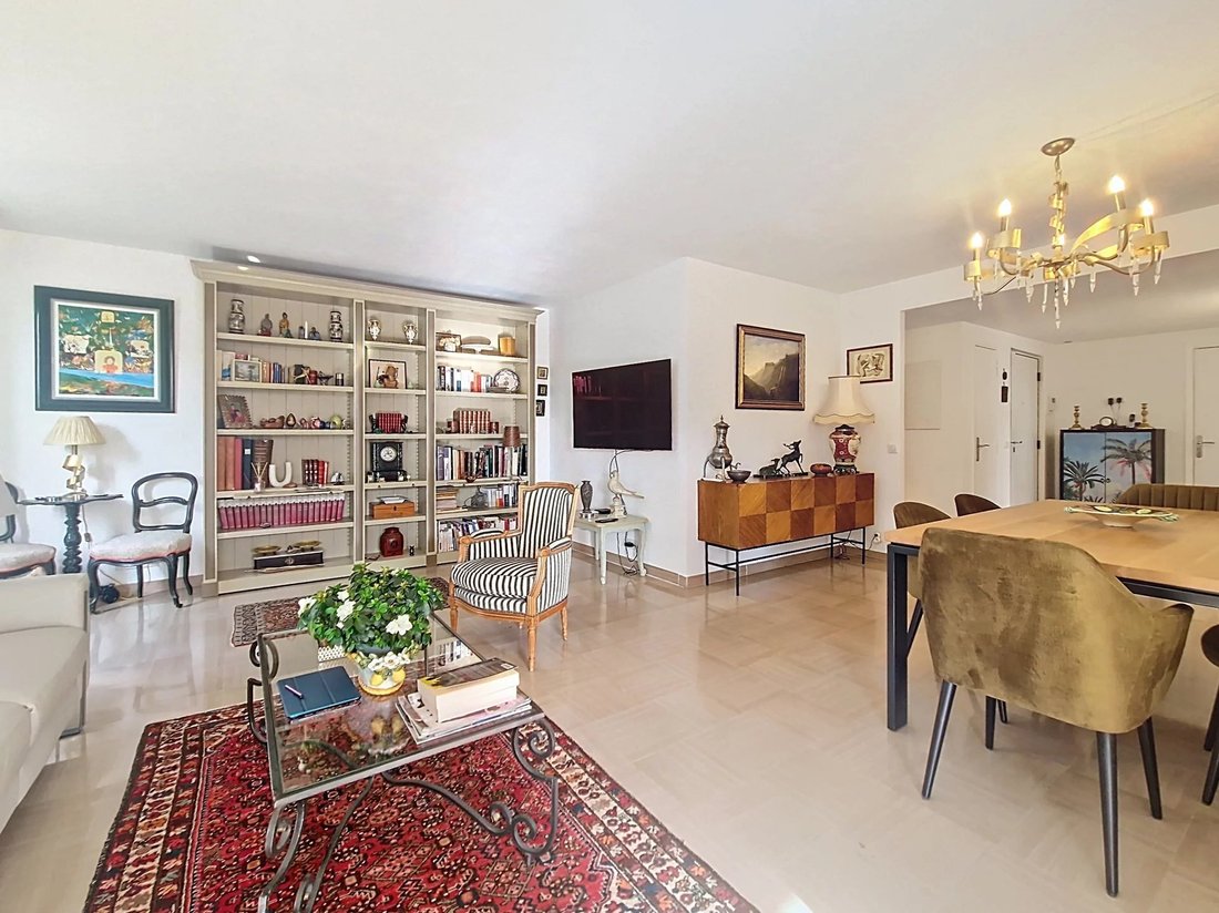 Apartment in Cannes, Provence-Alpes-Côte d'Azur, France 5 - 16990970