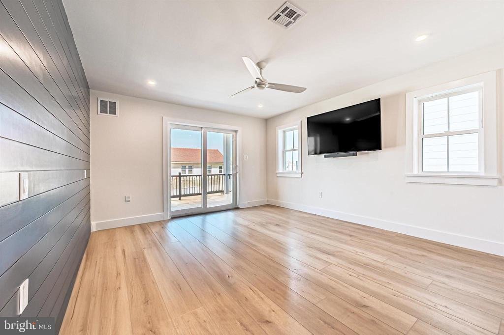 House in Ventnor City, New Jersey, United States 3 - 16993898