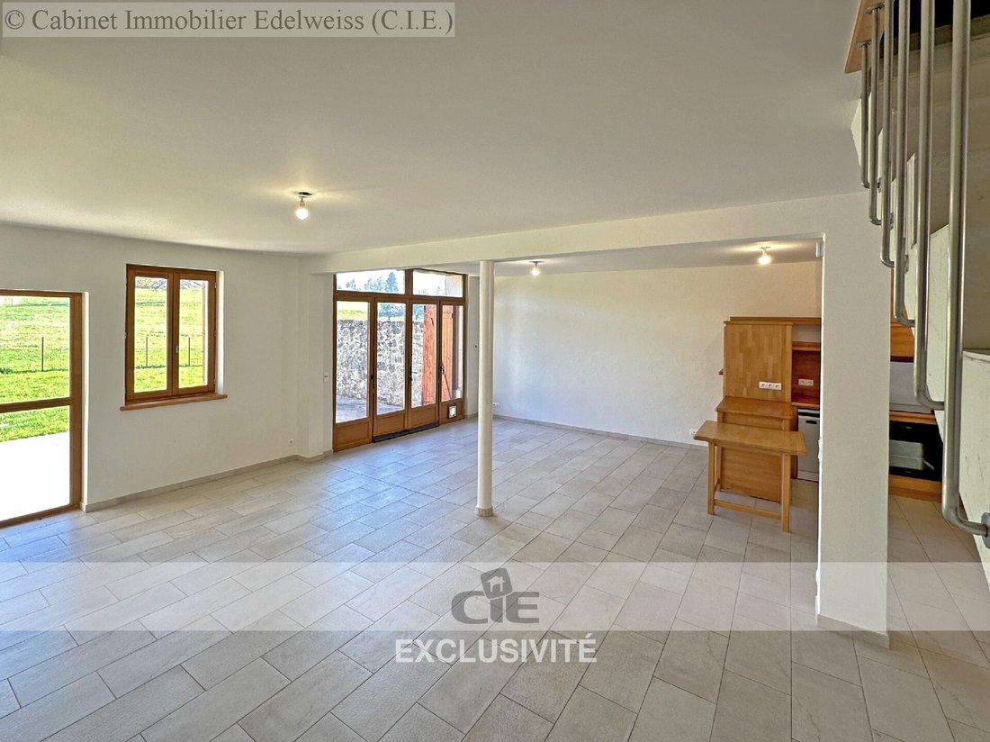 House in Minzier, Auvergne-Rhône-Alpes, France 3 - 16993032