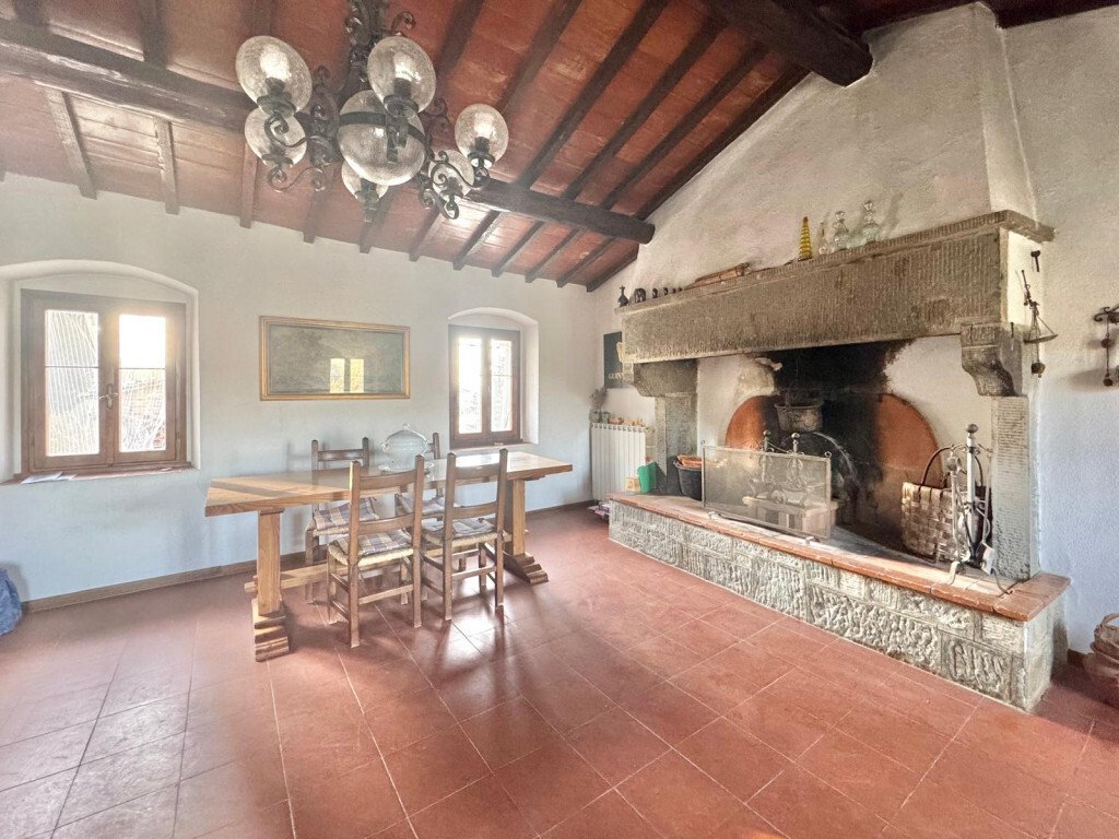 Apartment in Borgo a Cascia, Reggello, Tuscany 5 - 16992540