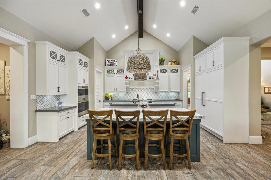 House in Angleton, Texas, United States 3 - 16992078