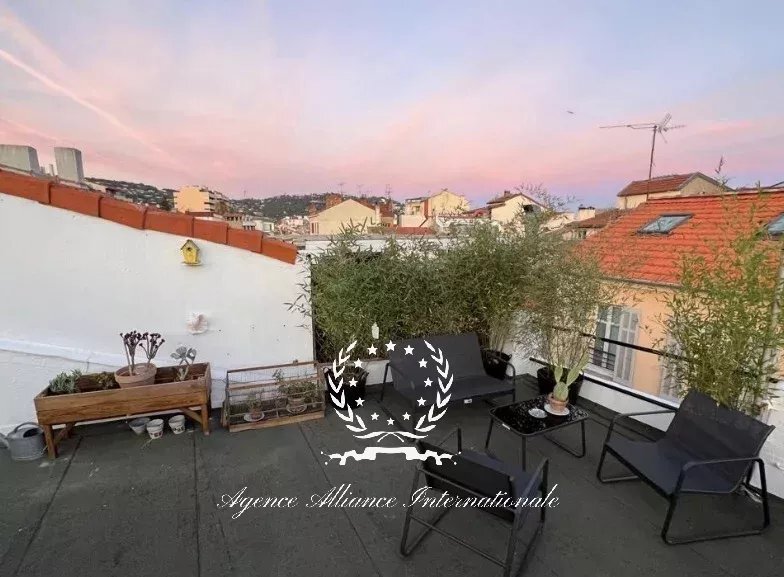 Cannes, Provence-Alpes-Côte d'Azur, France 2 - 16990707