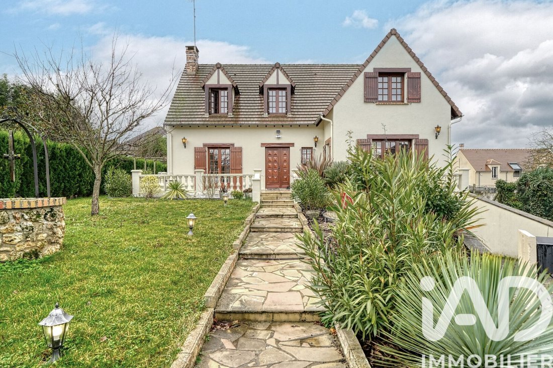 House in L'Isle-Adam, Ile-de-France, France 1 - 17000537