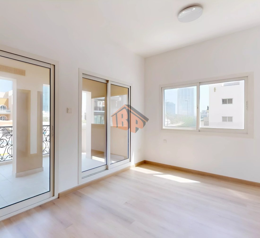 Townhouse in JVC / Jumeirah Village Circle, Dubai, United Arab Emirates 3 - 16991130