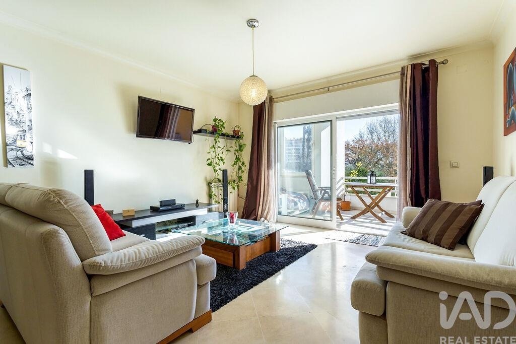 Apartment in Carcavelos e Parede, Lisbon, Portugal 2 - 16995663