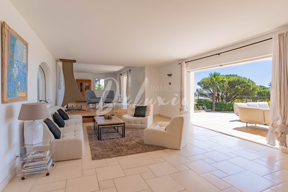 Villa in Ville-Les Saquedes-Le Bouillonnet, Sainte-Maxime, France 4 - 16993115