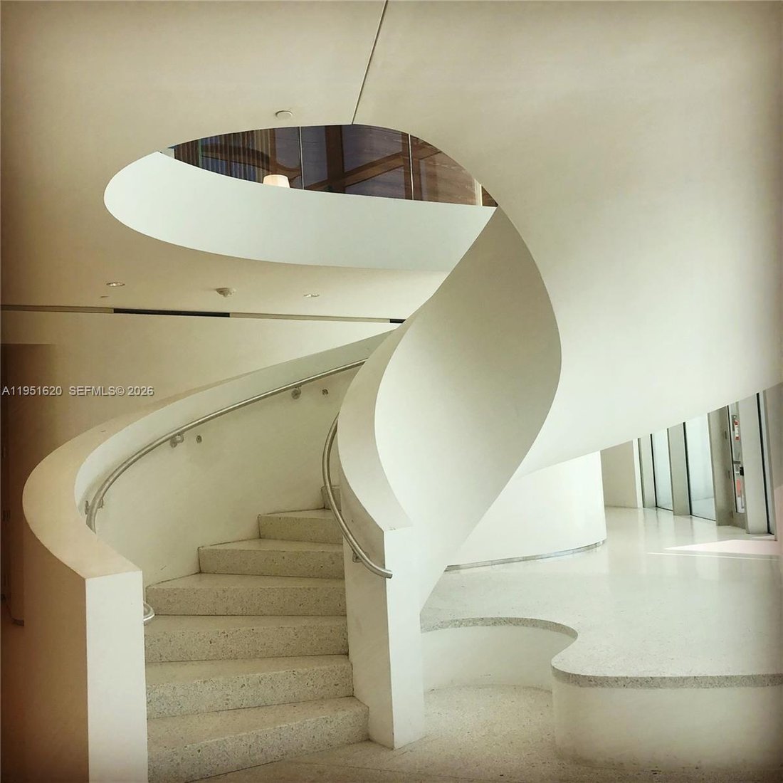 Condo in Sunny Isles Beach, Florida, United States 2 - 16995690