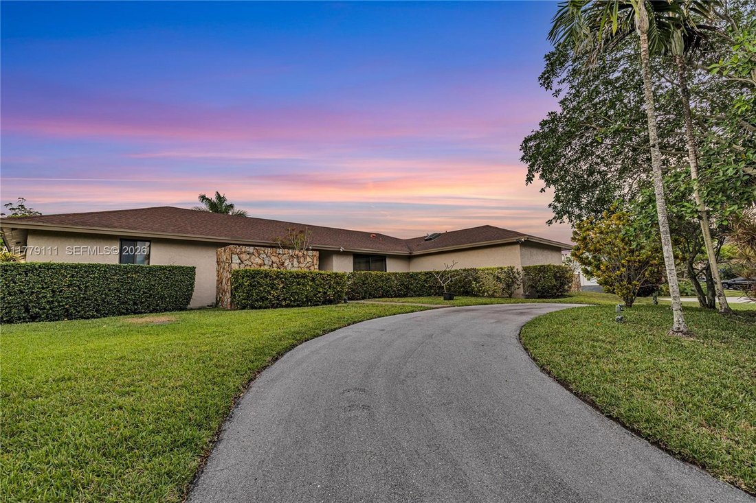 House in Cutler Bay, Florida, United States 2 - 16637749