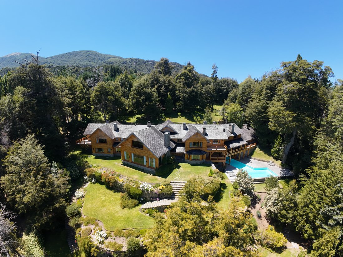 House in Puerto Manzano, Neuquen, Argentina 1 - 16895774