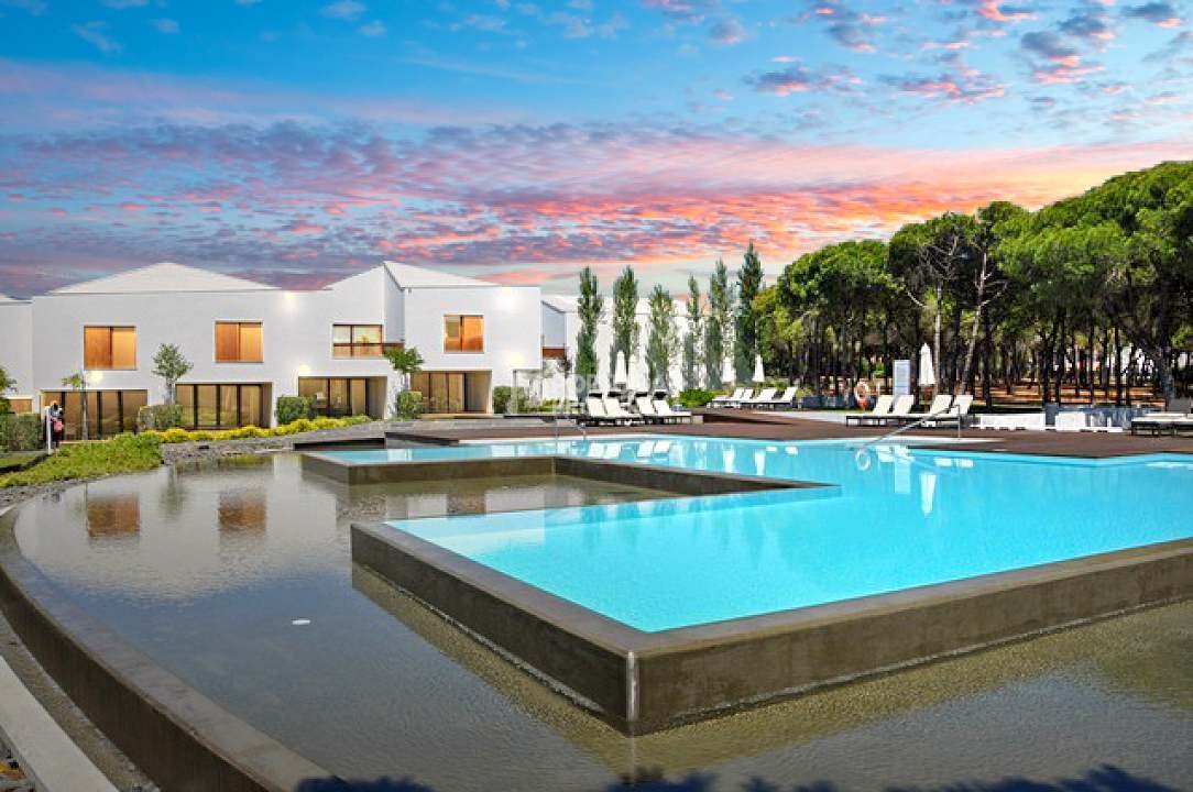 Townhouse in Praia dos Pescadores, Olhos de Agua, Portugal 1 - 16993307