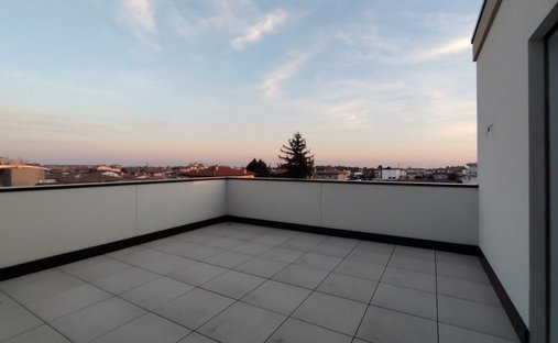 Penthouse in Cassola, Veneto, Italy 1