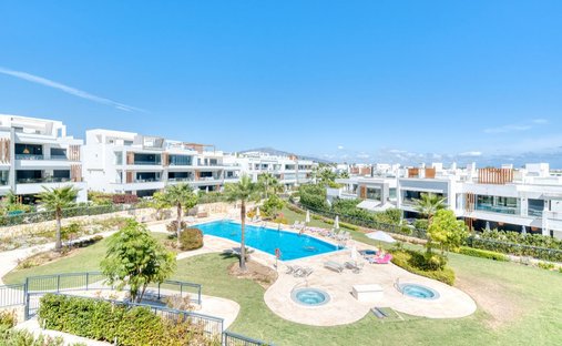 Penthouse in Estepona, Andalusia, Spain 1