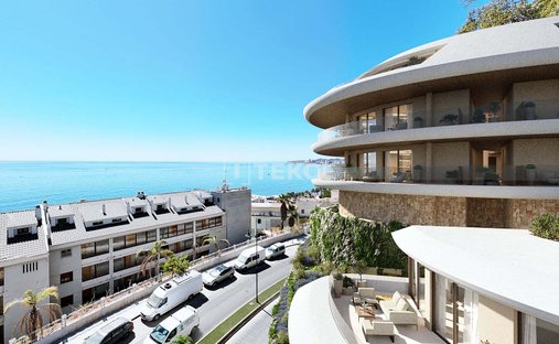 Penthouse in Fuengirola, Andalusia, Spain 1