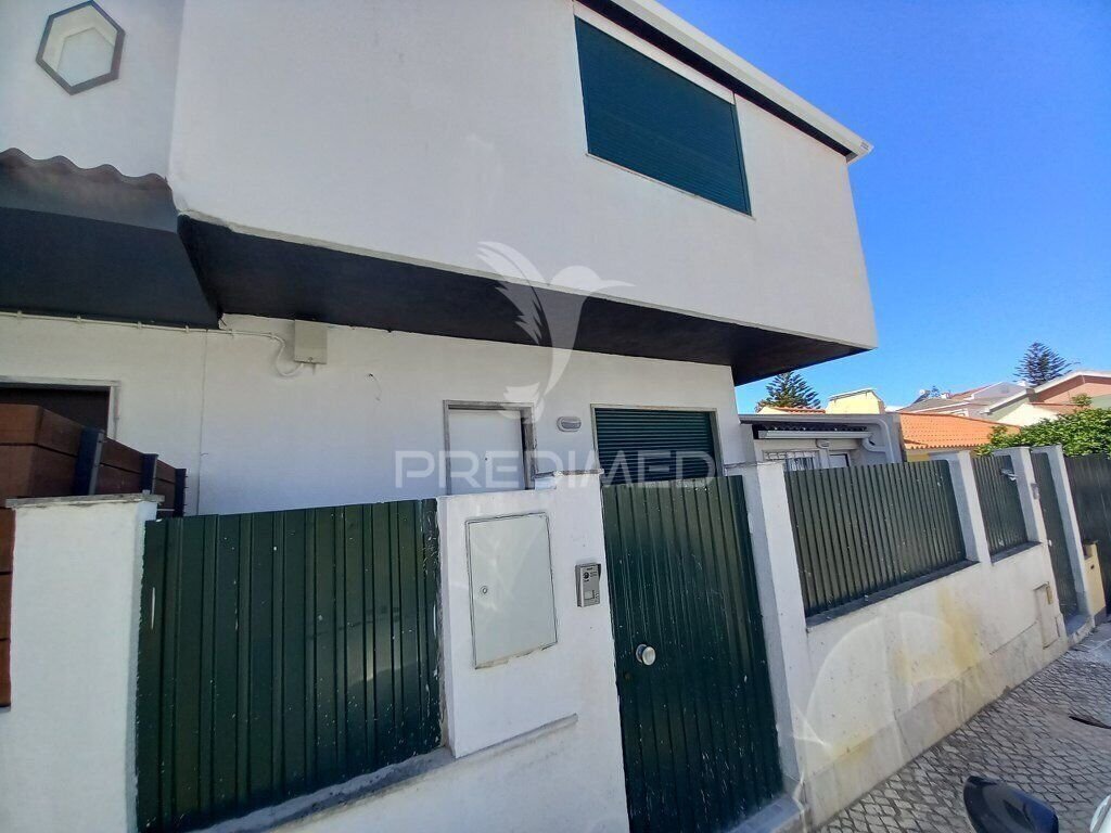 House in Carcavelos e Parede, Lisbon, Portugal 1 - 16995172