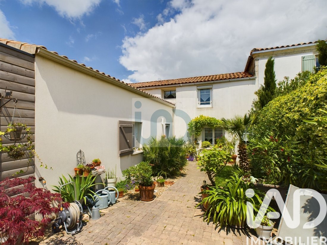 Casa en Marsilly, Nueva Aquitania, Francia 4 - 16997659