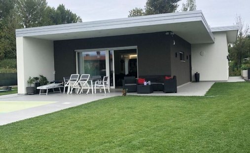 Villa en Manerba del Garda, Lombardía, Italia 1
