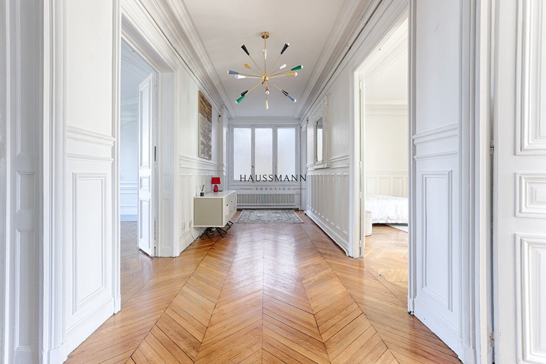 Apartment in Hoche-Friedland, Paris 8e Arrondissement, Paris 2 - 16994787