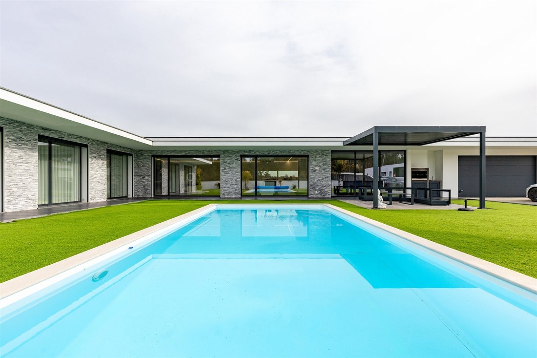 House in Carvide, Leiria District, Portugal 3 - 17000892