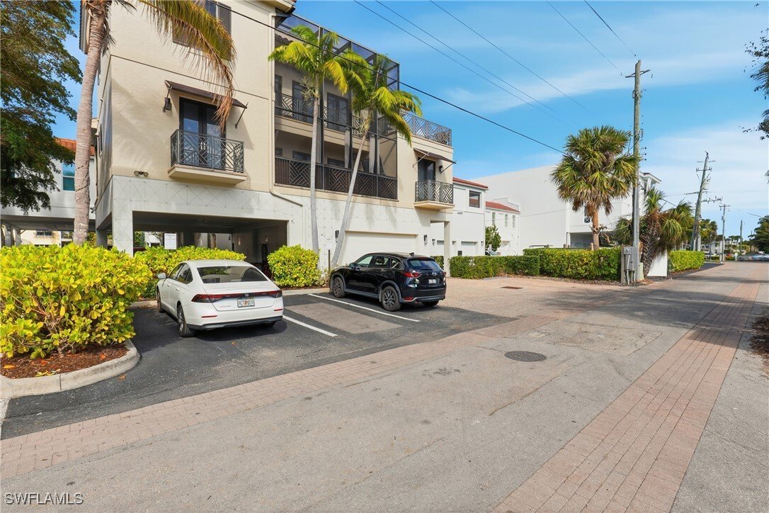 Condo in Naples, Florida, United States 4 - 16990174