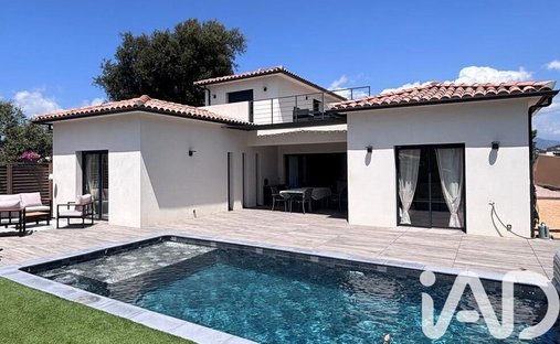 House in Grosseto-Prugna, Corsica, France 1