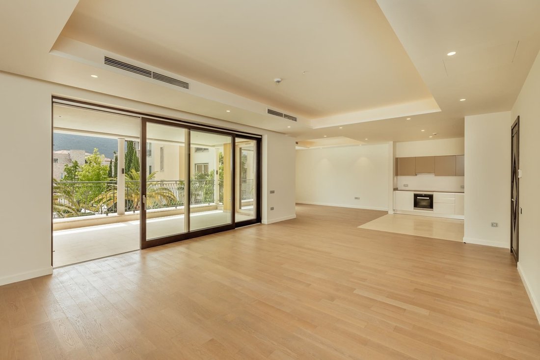 Apartment in Kumbor, Herceg Novi Municipality, Montenegro 5 - 16990042