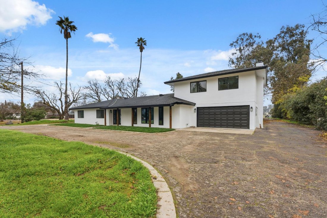 House in Clovis, California, United States 4 - 16992166