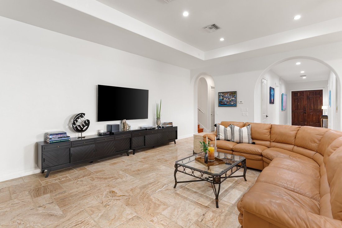 House in Naples, Florida, United States 5 - 16987415