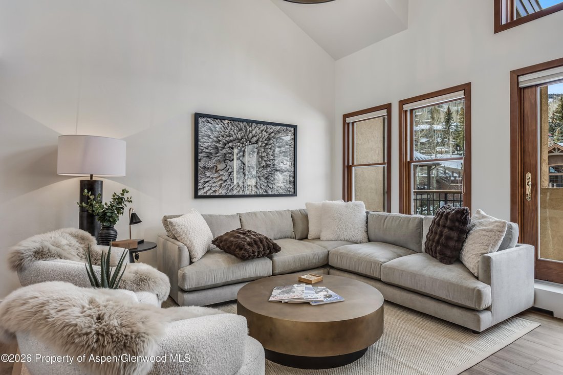 Condo in Snowmass Village, Colorado, United States 2 - 16993238