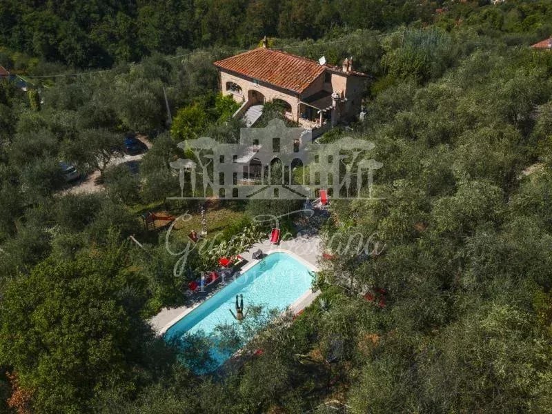 Villa in Camaiore, Tuscany, Italy 2 - 16990984