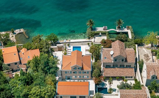 Villa in Ljuta, Kotor Municipality, Montenegro 1