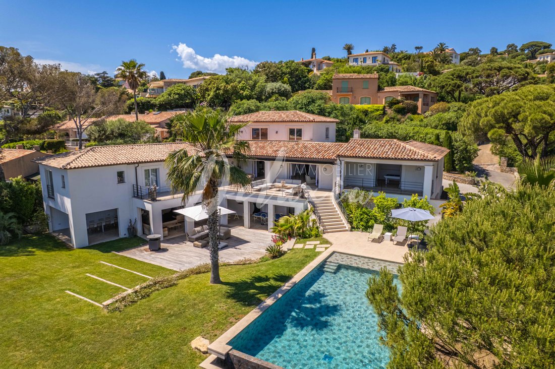 Villa in Ville-Les Saquedes-Le Bouillonnet, Sainte-Maxime, France 1 - 16993115