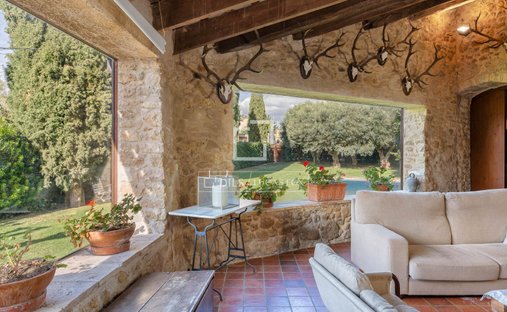 16 Bedroom Castle For Sale In Alt Empordà, Girona