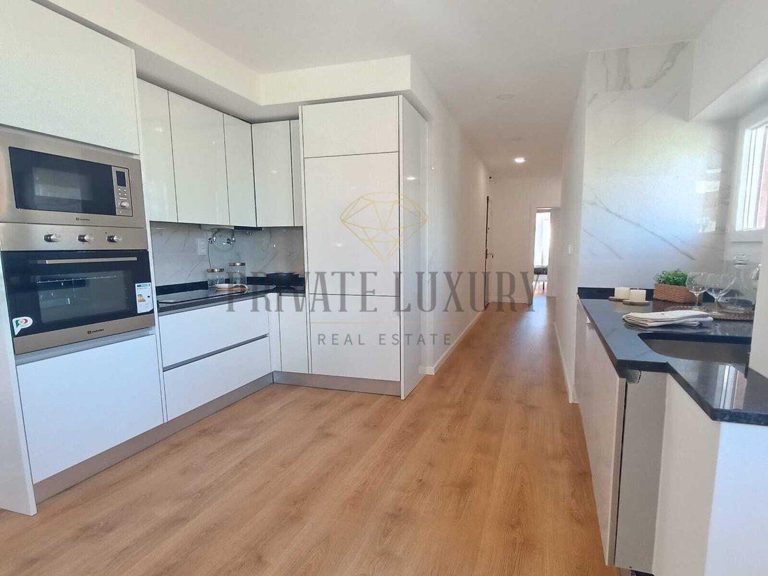 Apartment in Benfica, Lisbon, Portugal 3 - 16967024