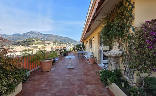 Wohnung in Menton, Provence-Alpes-Côte d'Azur, Frankreich 1