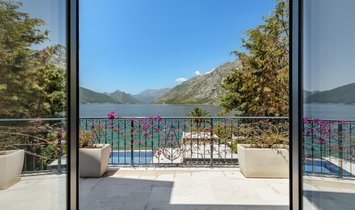 Villa in Ljuta, Kotor Municipality, Montenegro 1