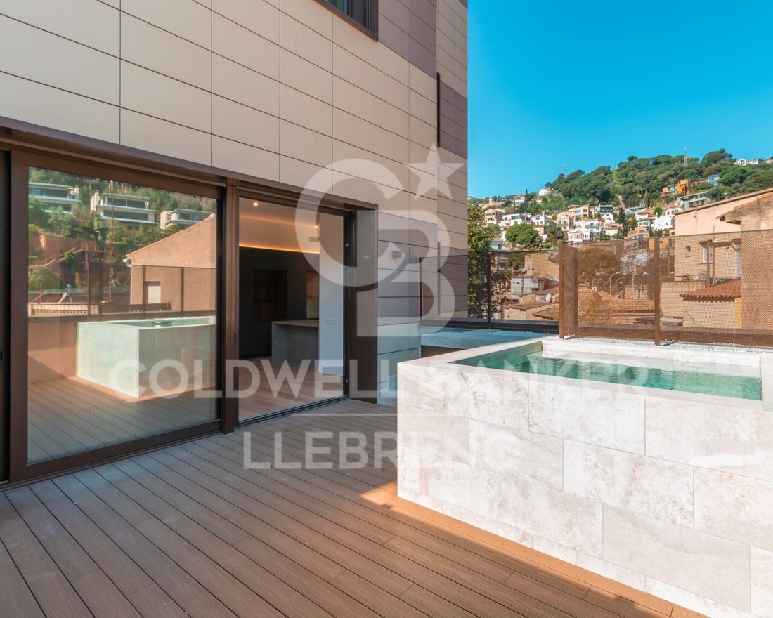 Apartment in Sarrià-Sant Gervasi, Barcelona, Spain 1 - 16993508