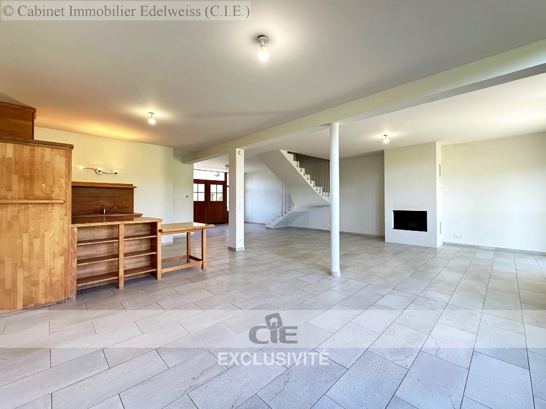 House in Minzier, Auvergne-Rhône-Alpes, France 5 - 16993032